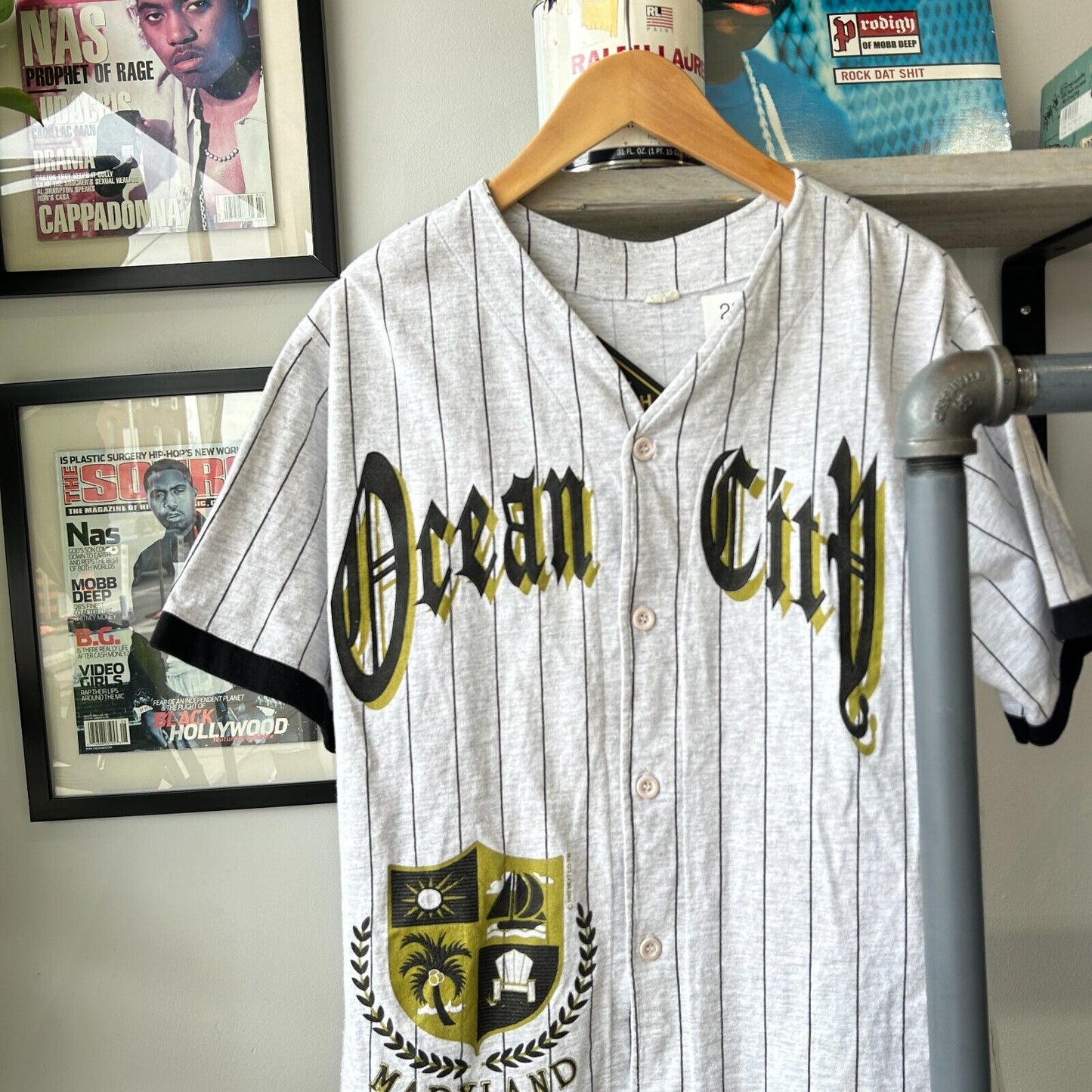 VINTAGE 90s | Ocean City Maryland Pinstriped Baseball Jersey T-Shirt sz L Adult