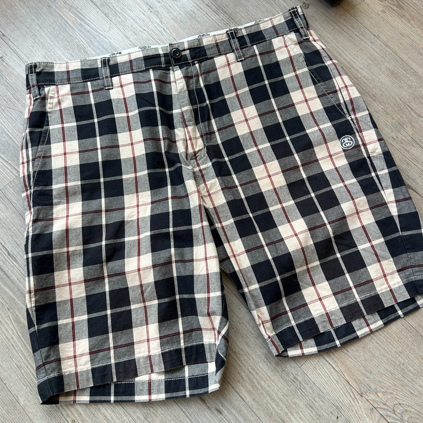 VINTAGE | Stussy WorkGear x Dickies Plaid Shorts sz W34