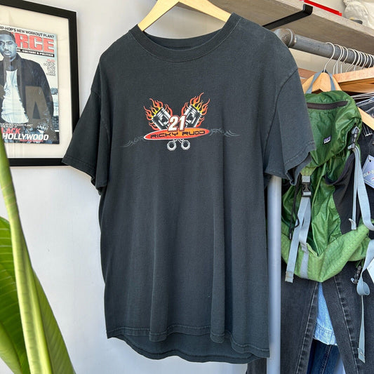 VINTAGE | Ricky Rudd Nascar Engine Flames Car T-Shirt sz L