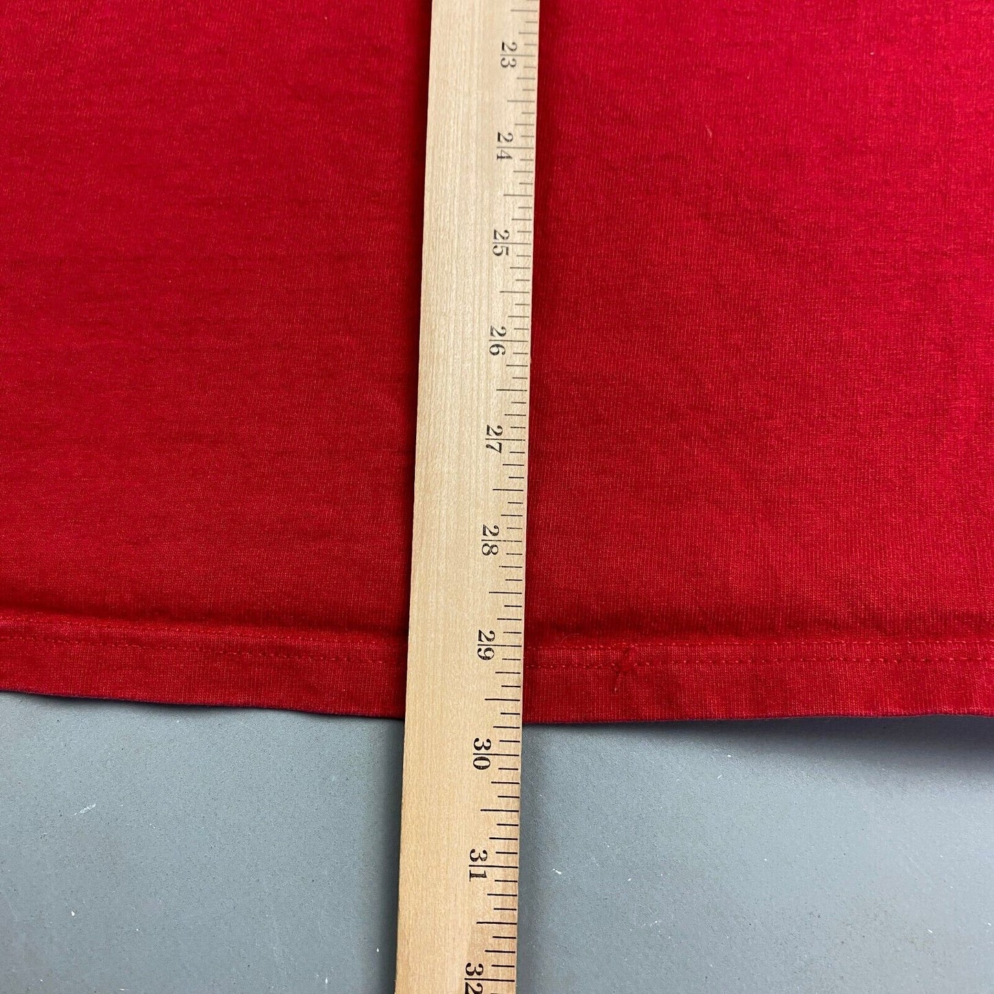 VINTAGE 90s NHL Detroit Red Wings Embroidered Logo Red T-Shirt sz Large Adult