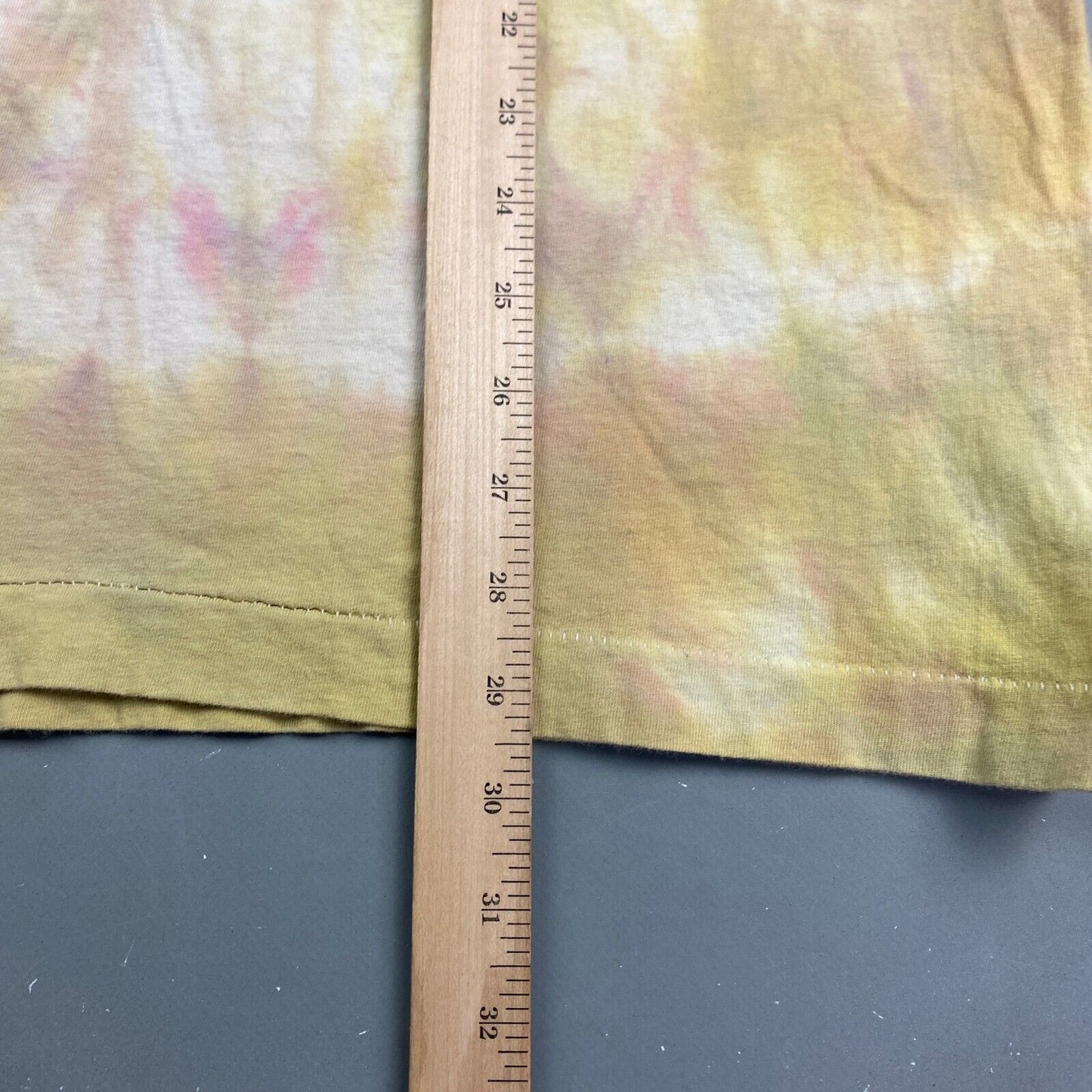 VINTAGE 90s Tye Dye Faded Light Color Single Stitch T-Shirt sz Medium Tall Adult