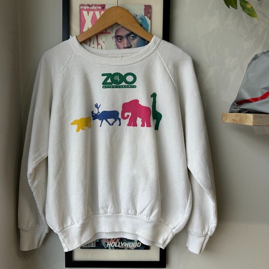 VINTAGE 90s | Metro Toronto Zoo Animals Crewneck Sweater sz S