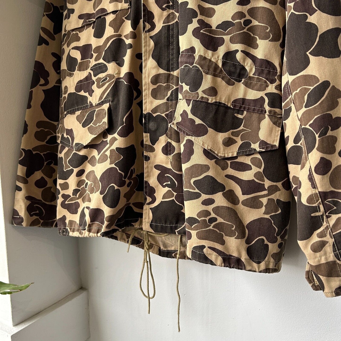 VINTAGE 90s | Duck Bay Duck Camo Cotton Canvas Hunting Jacket sz M-L Adult