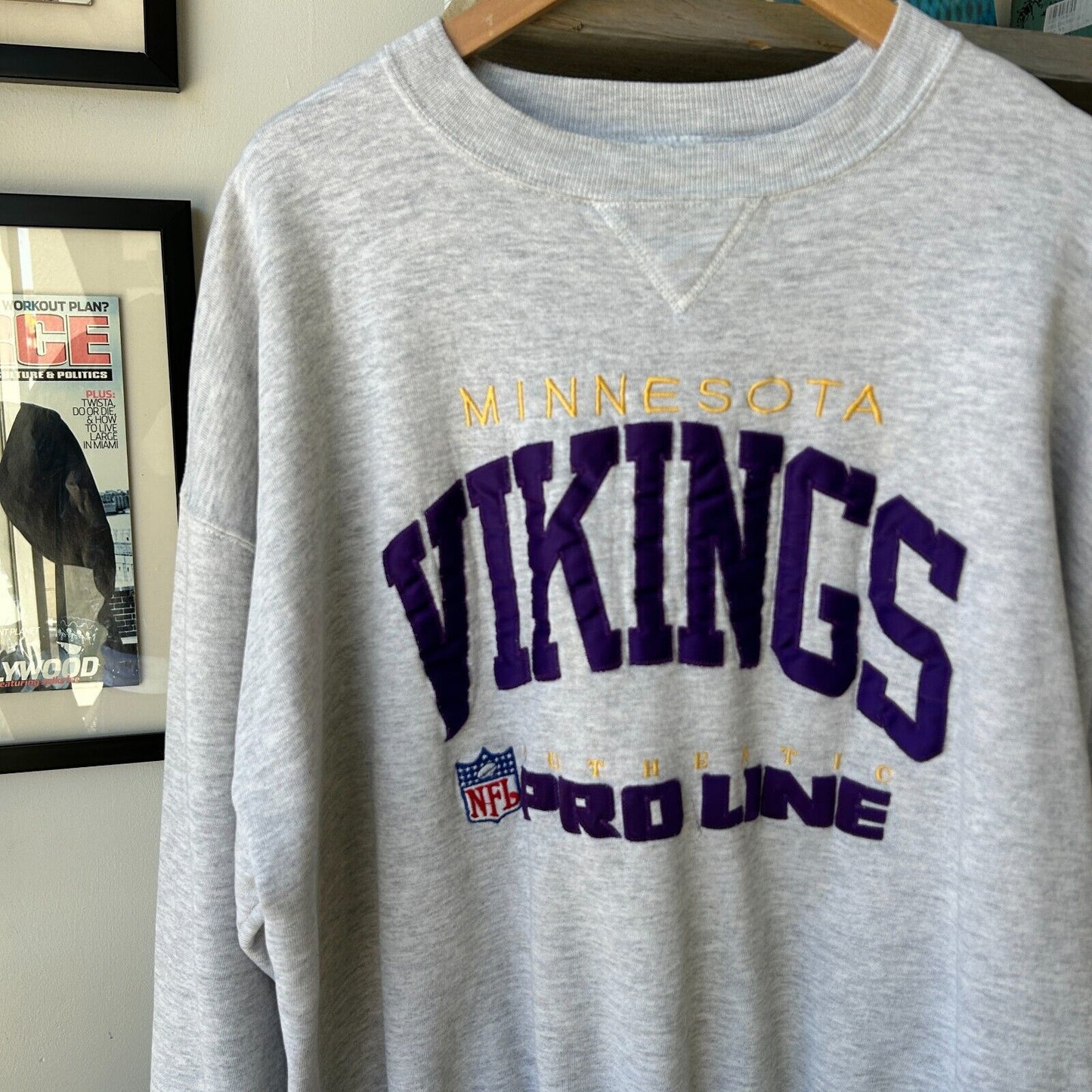 VINTAGE 90s | Minnesota Vikings Pro Line Russell Athletic Sweater sz L Adult