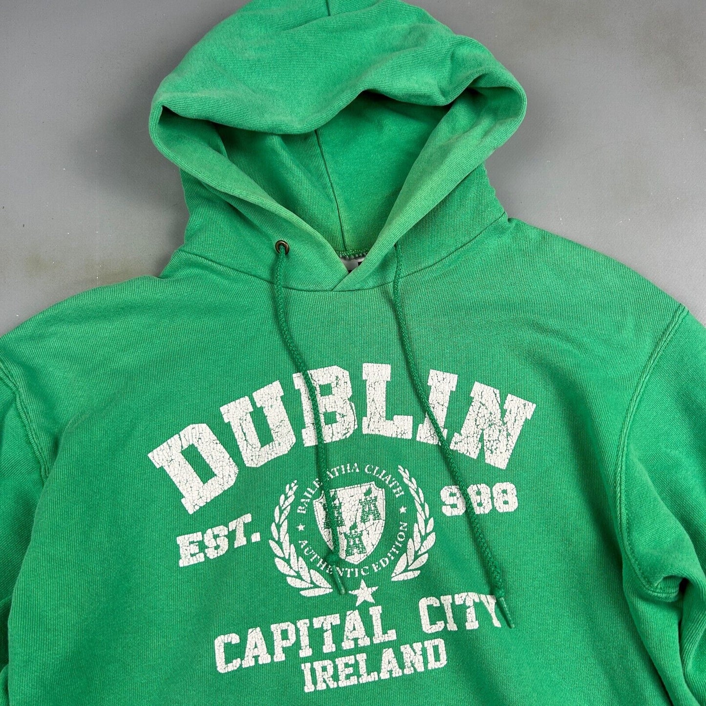 VINTAGE Dublin Ireland Green Hoodie Sweater sz Small Adult