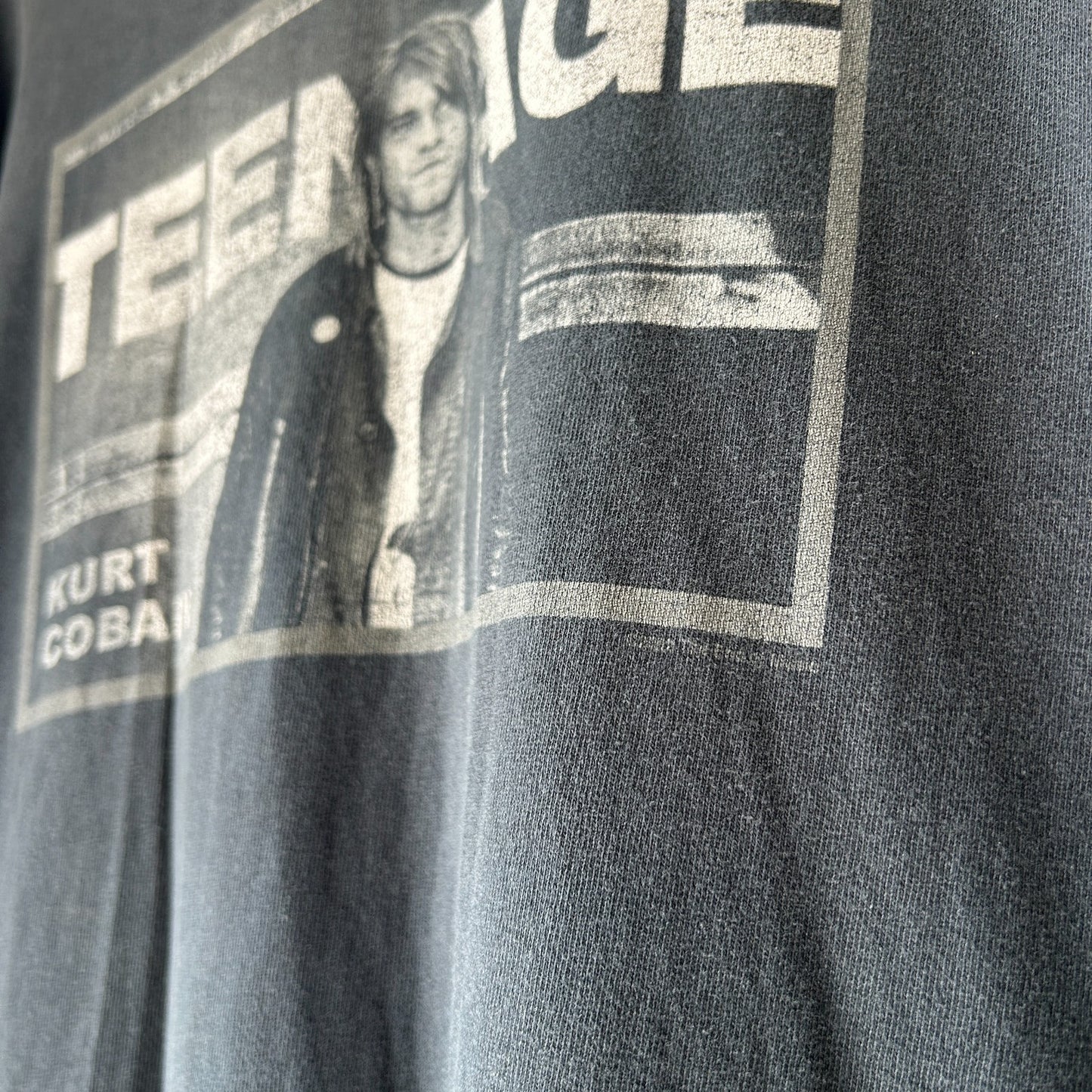 VINTAGE Y2K | Kurt Cobain Teenage Nirvana Band T-Shirt sz M