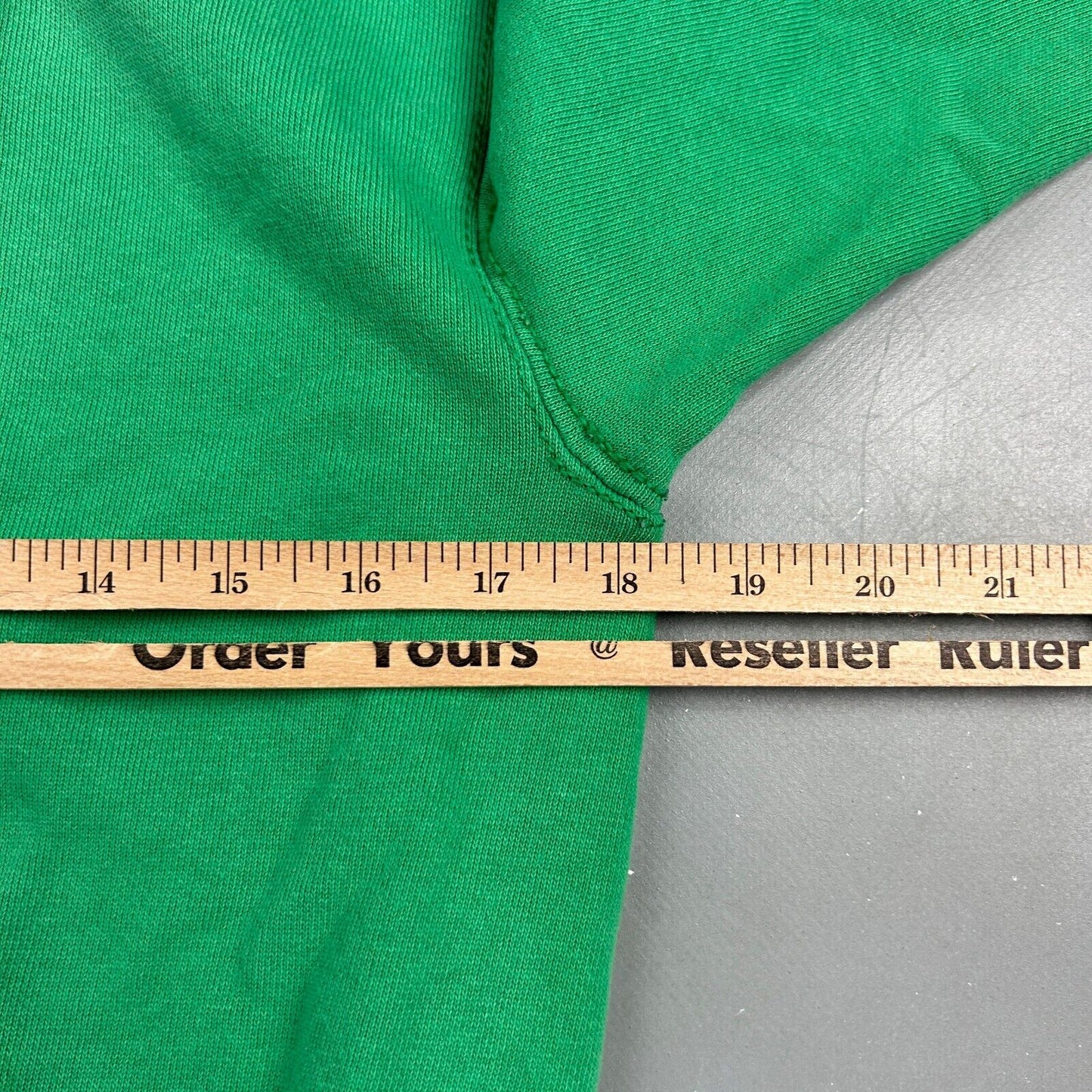 VINTAGE Dublin Ireland Green Hoodie Sweater sz Small Adult