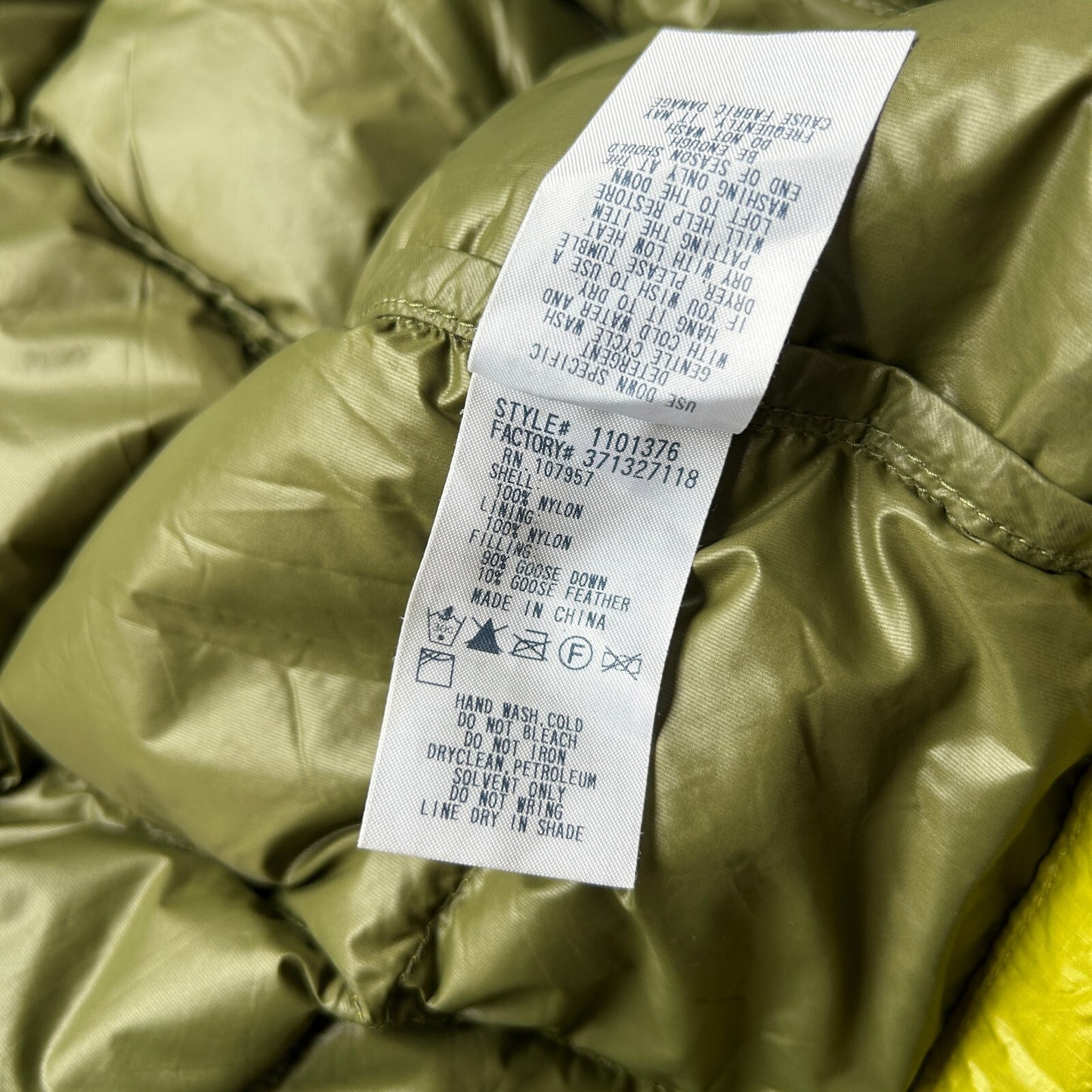 VINTAGE MONTBELL | Lightweight Square Down Jacket sz S
