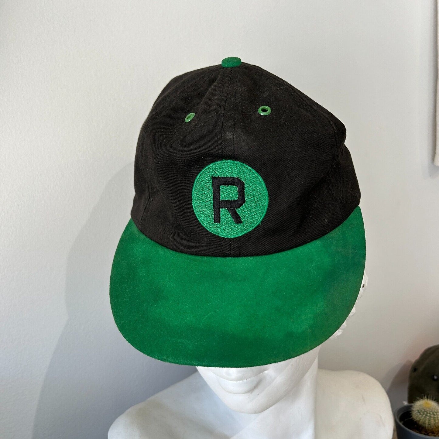 VINTAGE 90s | ROOTS Sporting Goods Suede Brim Cap HAT One Size Adult