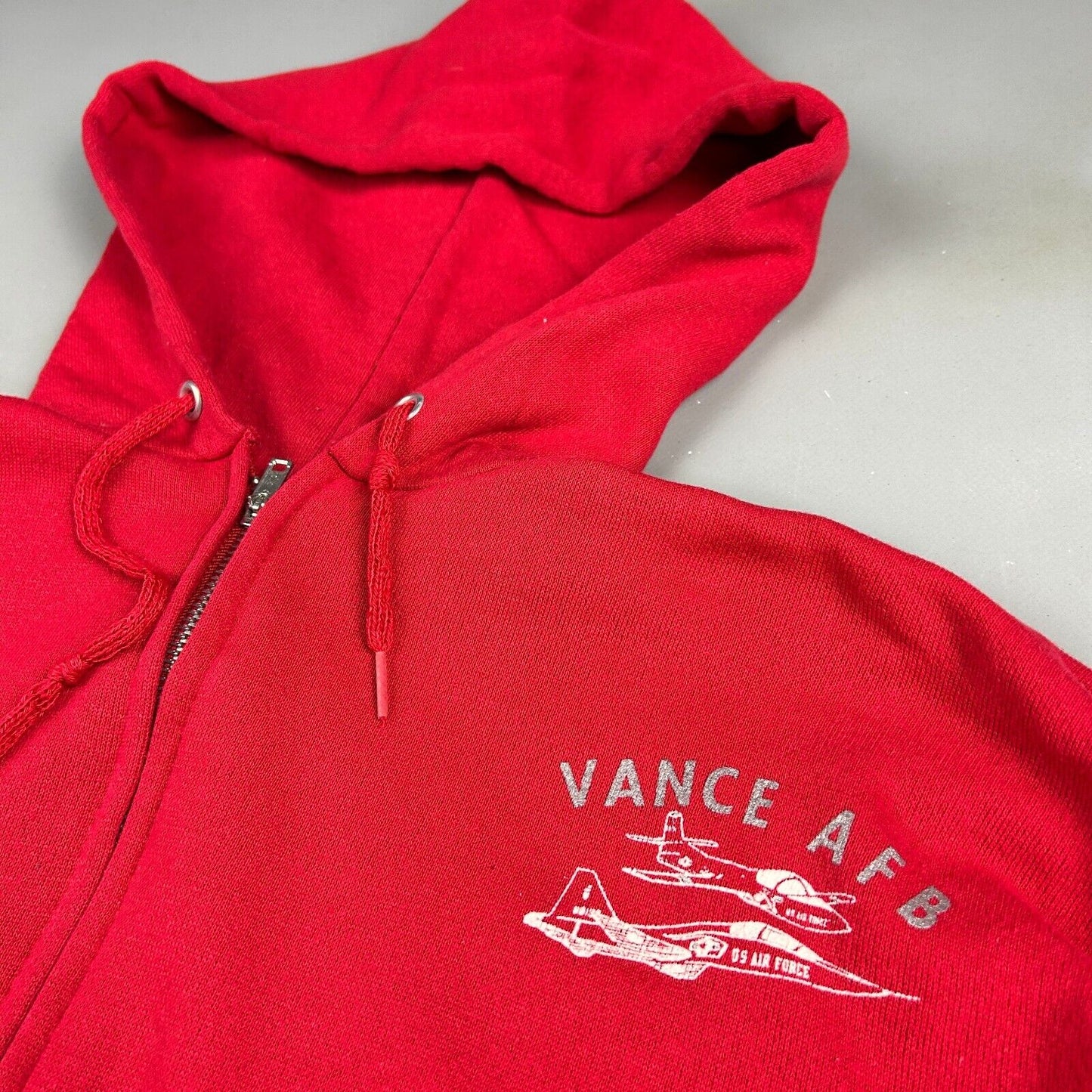 VINTAGE 90s Vance AFB Airforce Red Zip Up Hoodie Sweater sz Small Mens