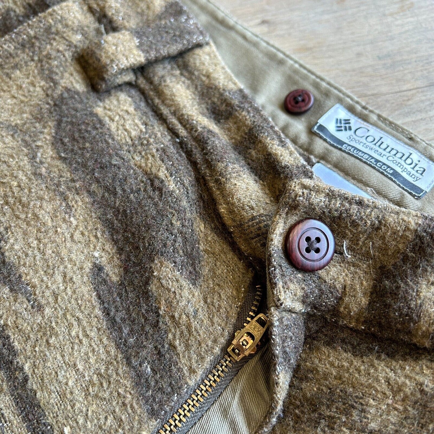 VINTAGE | Columbia Sportswear Camo Wool Blend Cargo Pants sz W38 L32