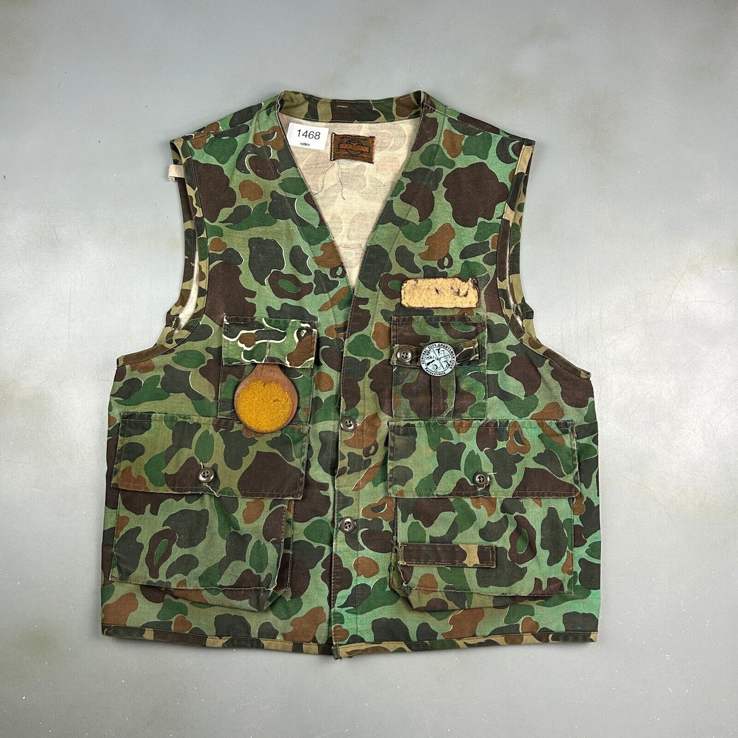 VINTAGE 70s/80s SafTbak Harick's Sports Camo Hunting Vest Jacket sz Large Adult