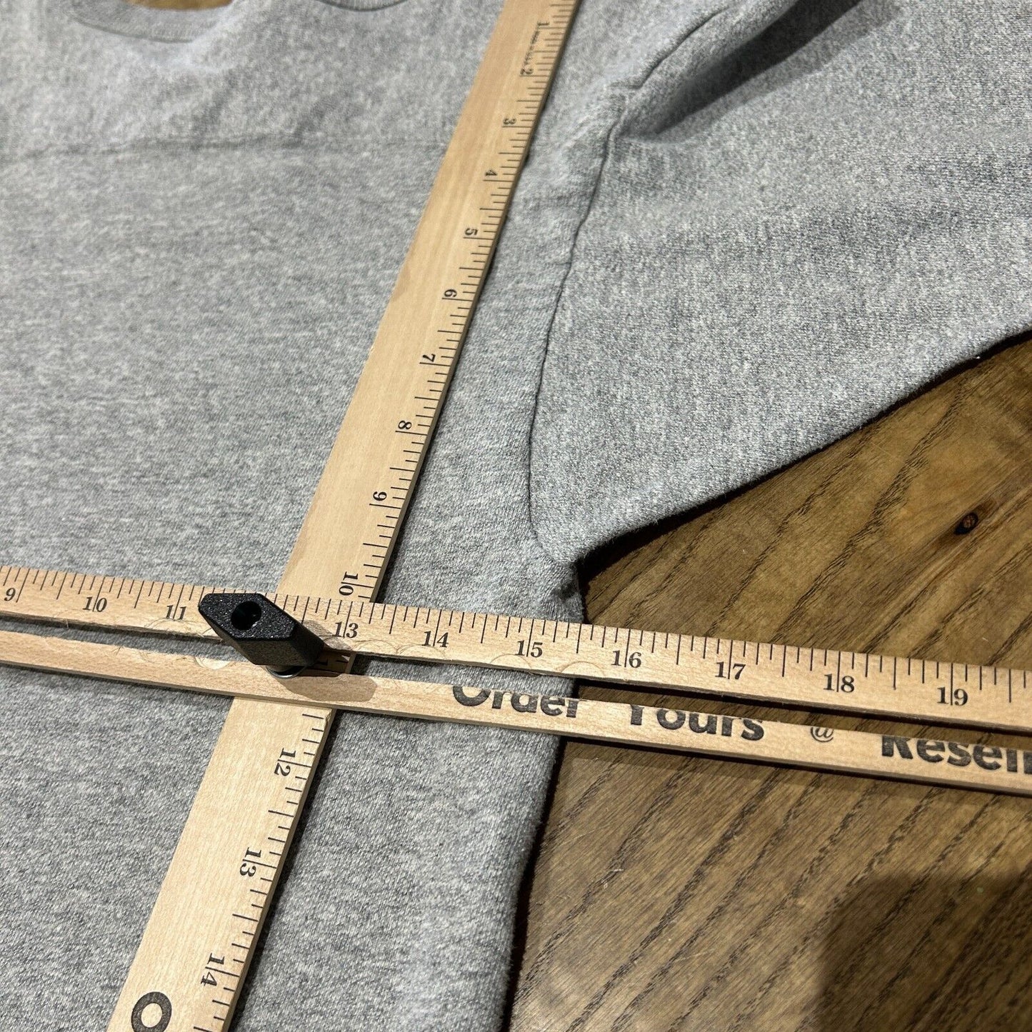 VINTAGE | HARVARD University Champion Grey T-Shirt sz S Adult
