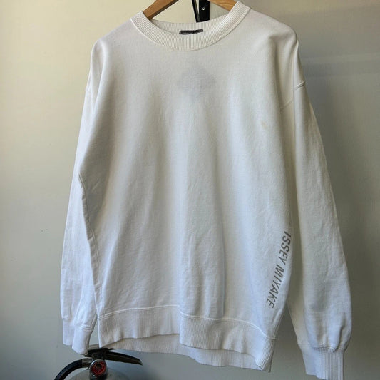 ISSEY MIYAKE | 1990s Spell Out Logo Vintage White Crewneck Sweater sz M