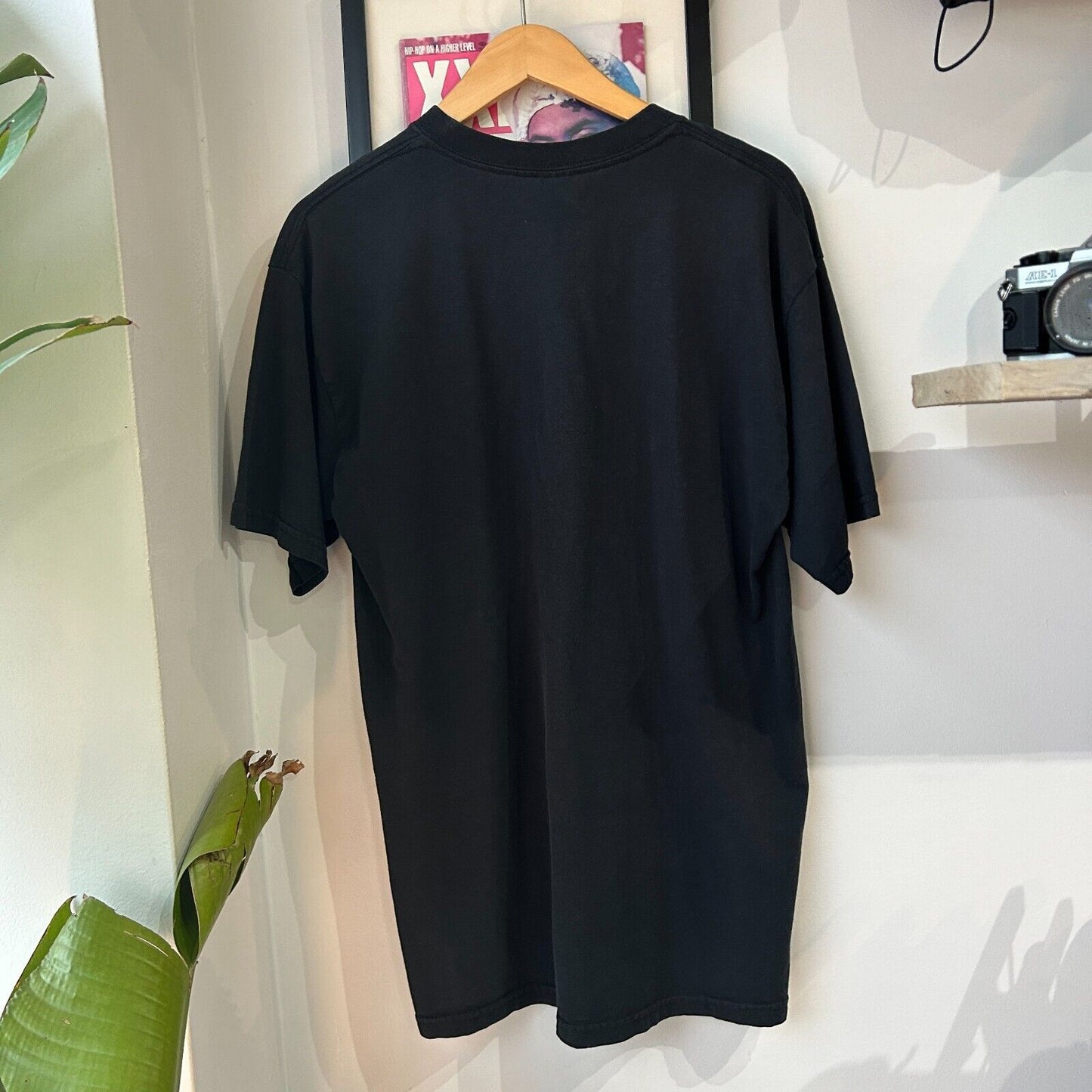 VINTAGE 90s | Harman Panthers Black Logo T-Shirt sz L Adult