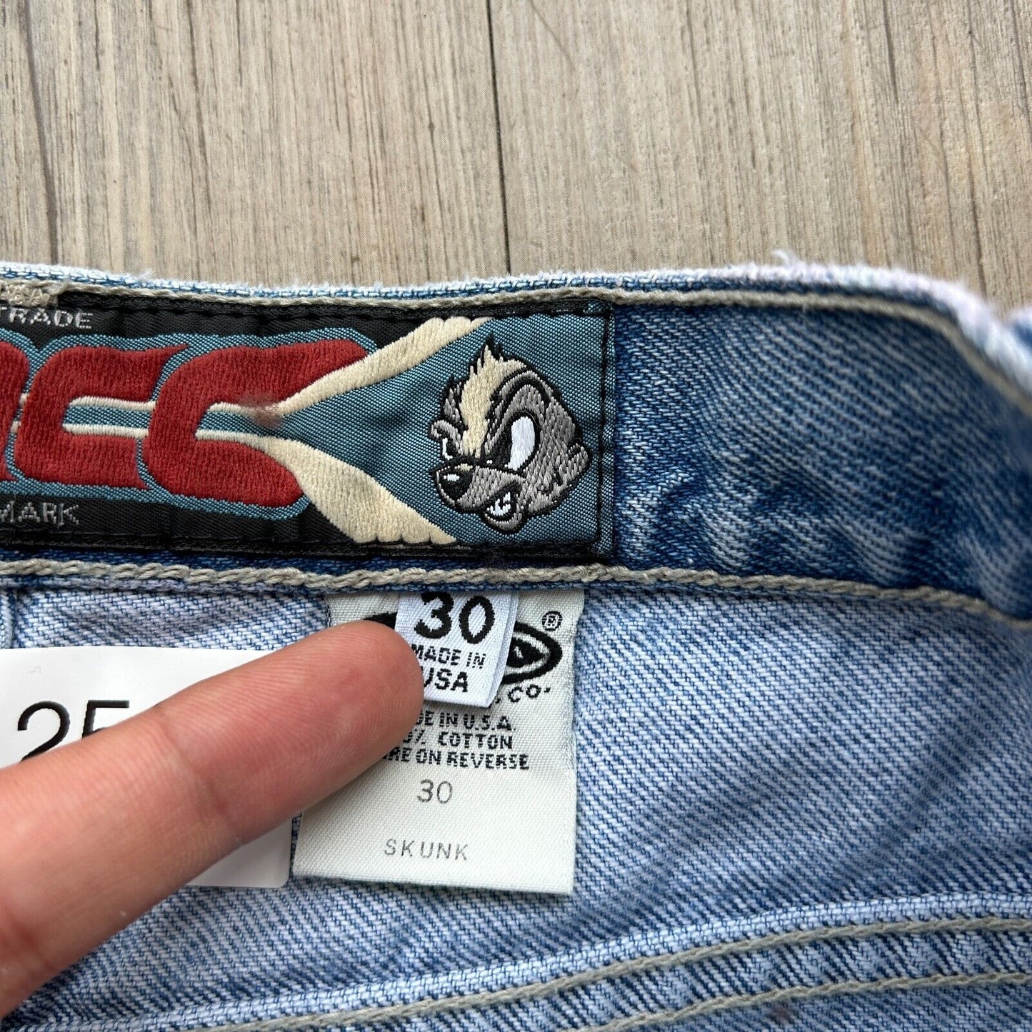 VINTAGE 90s | Skunk JNCO Jeans Baggy Denim Shorts sz W30