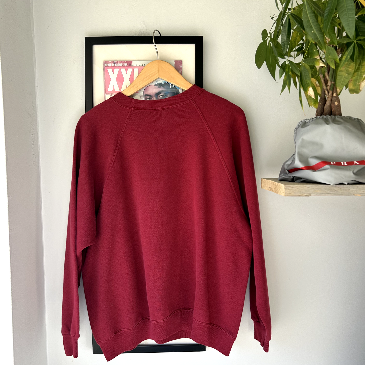 VINTAGE 1990s | Dark Red Blank Hanes Crewneck Sz L