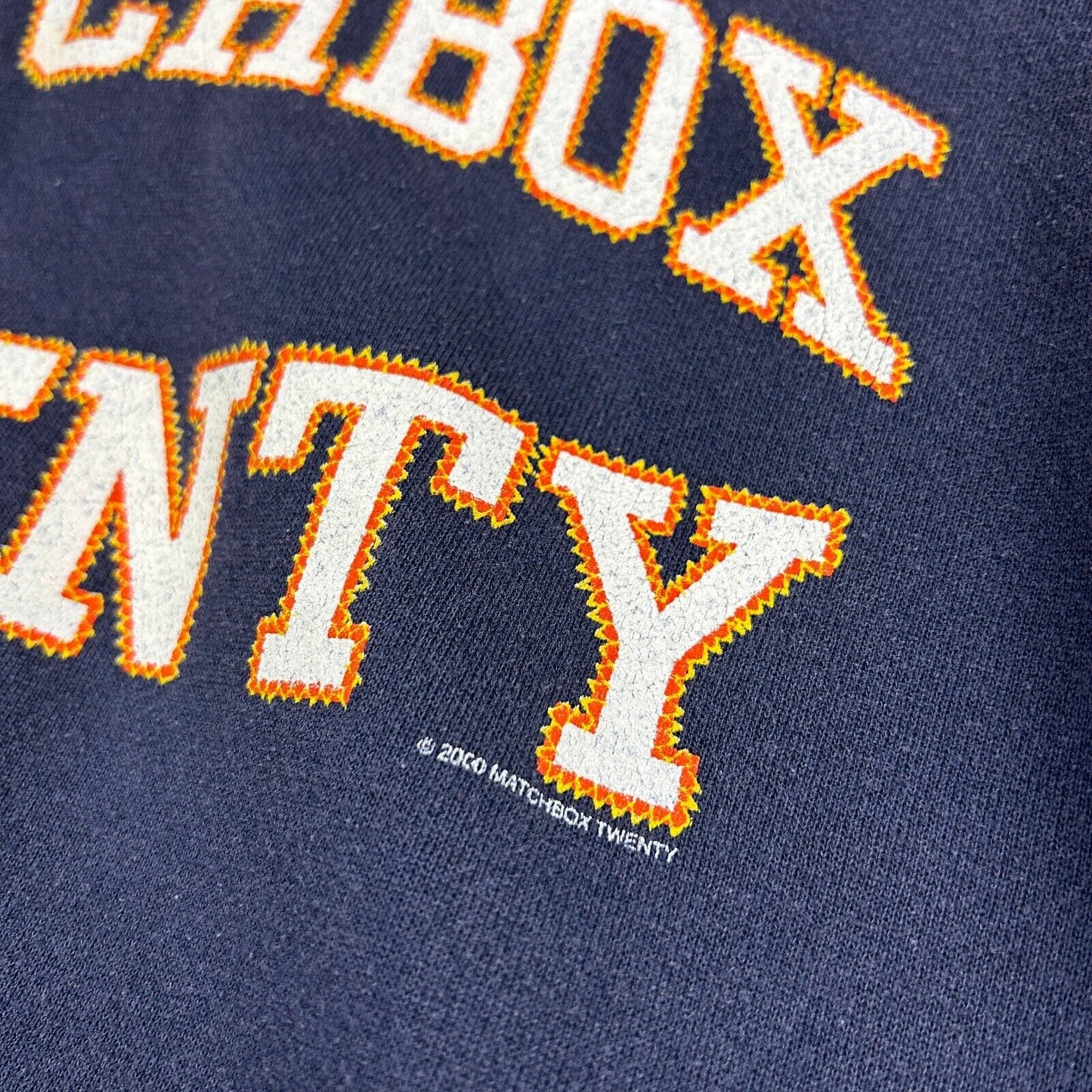 VINTAGE 2000 Matchbox Twenty Faded Heavyweight Hoodie Sweater sz S-M Adult