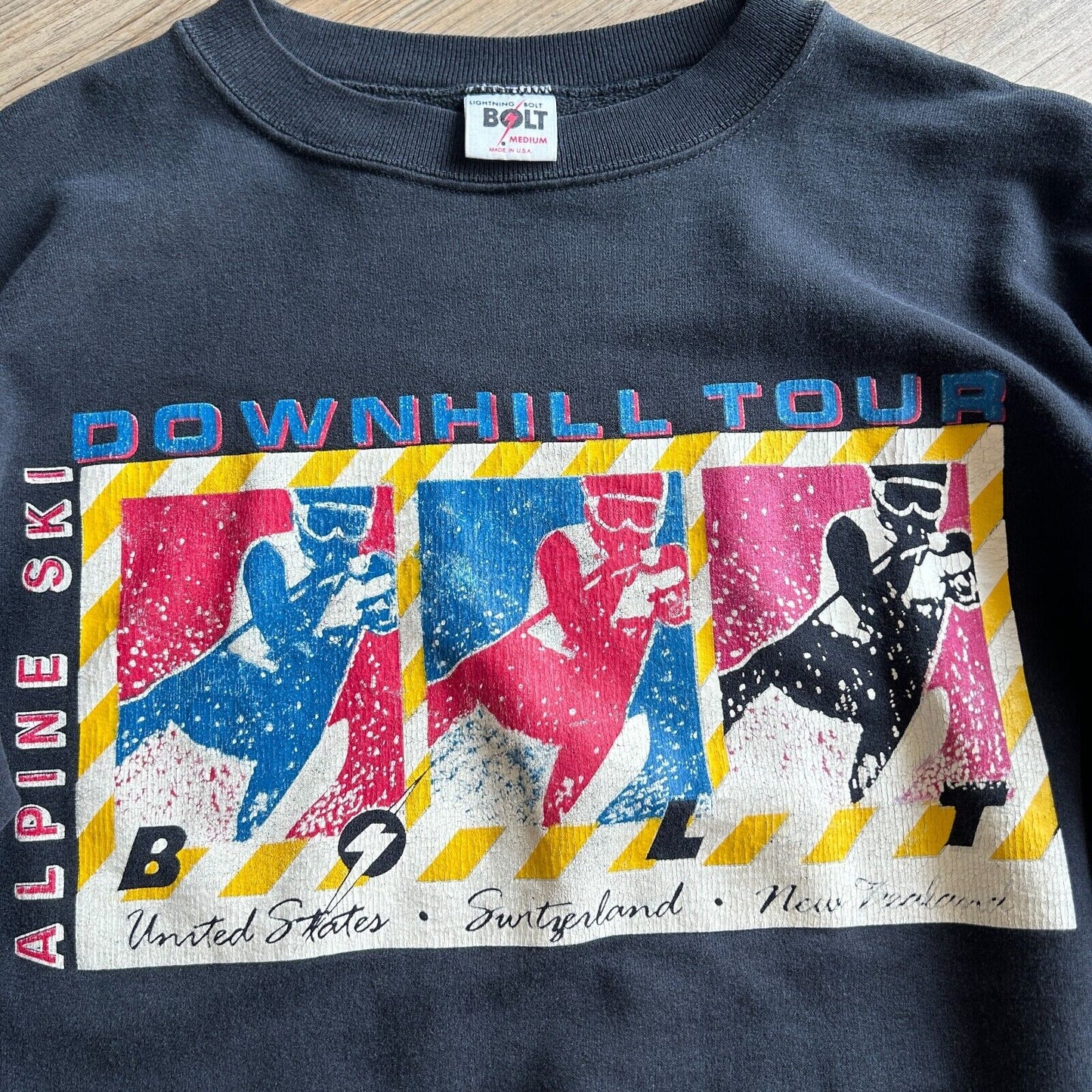 VINTAGE 90s | Alpine Ski Downhill Tour Crew Sweater sz S/M