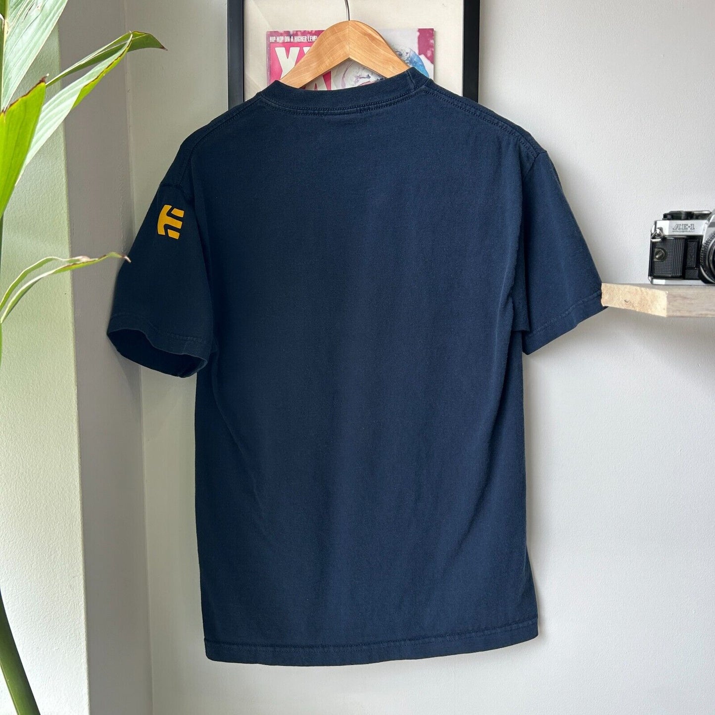 VINTAGE | ETNIES Skateboarding Logo T-Shirt sz M Adult