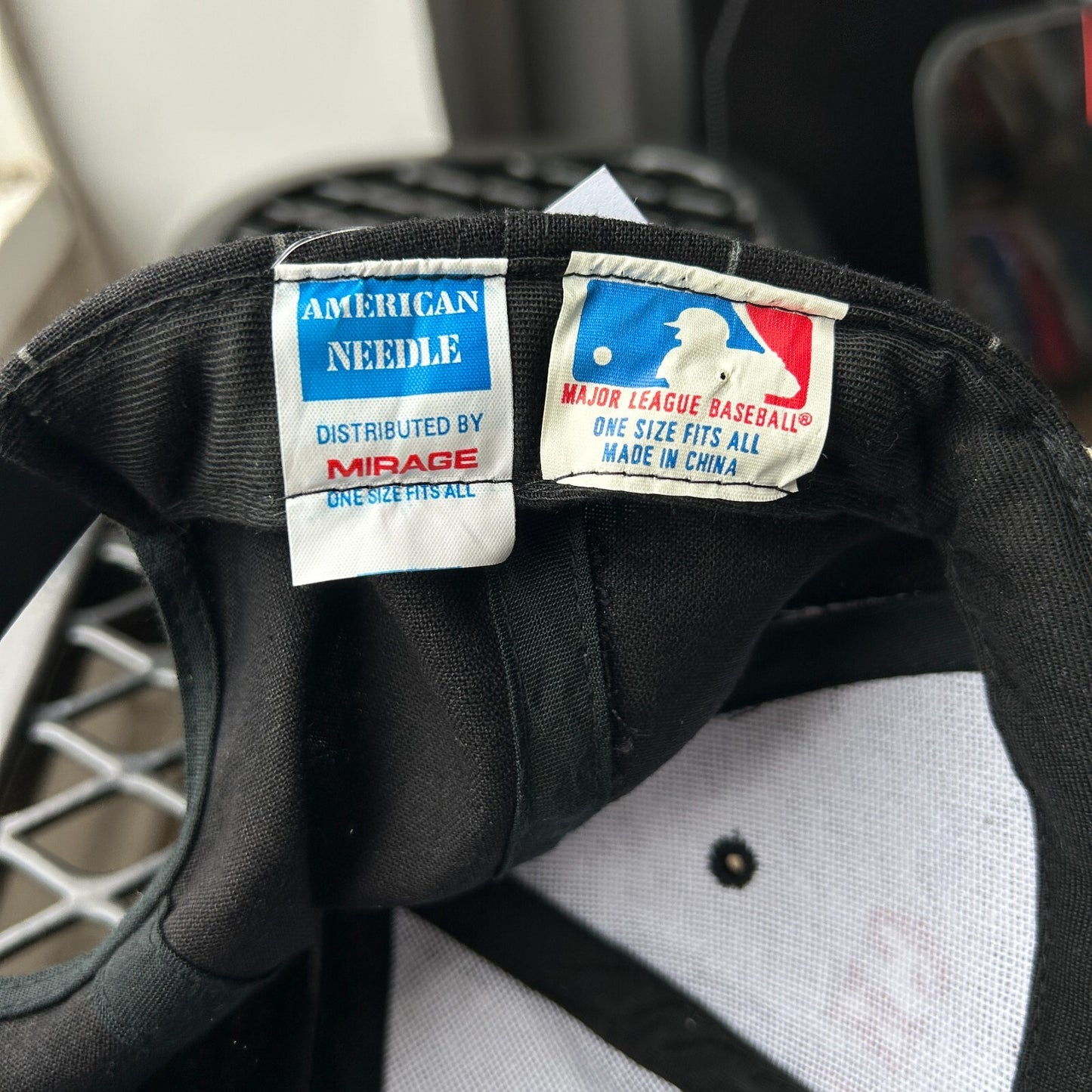 VINTAGE 90s | Chicago White Sox Pin Stripe Snapback Hat sz OS