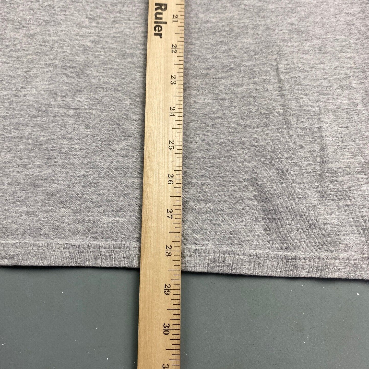 VINTAGE 90s Wisconsin Embroidered Logo Champion Grey T-Shirt sz XL Adult