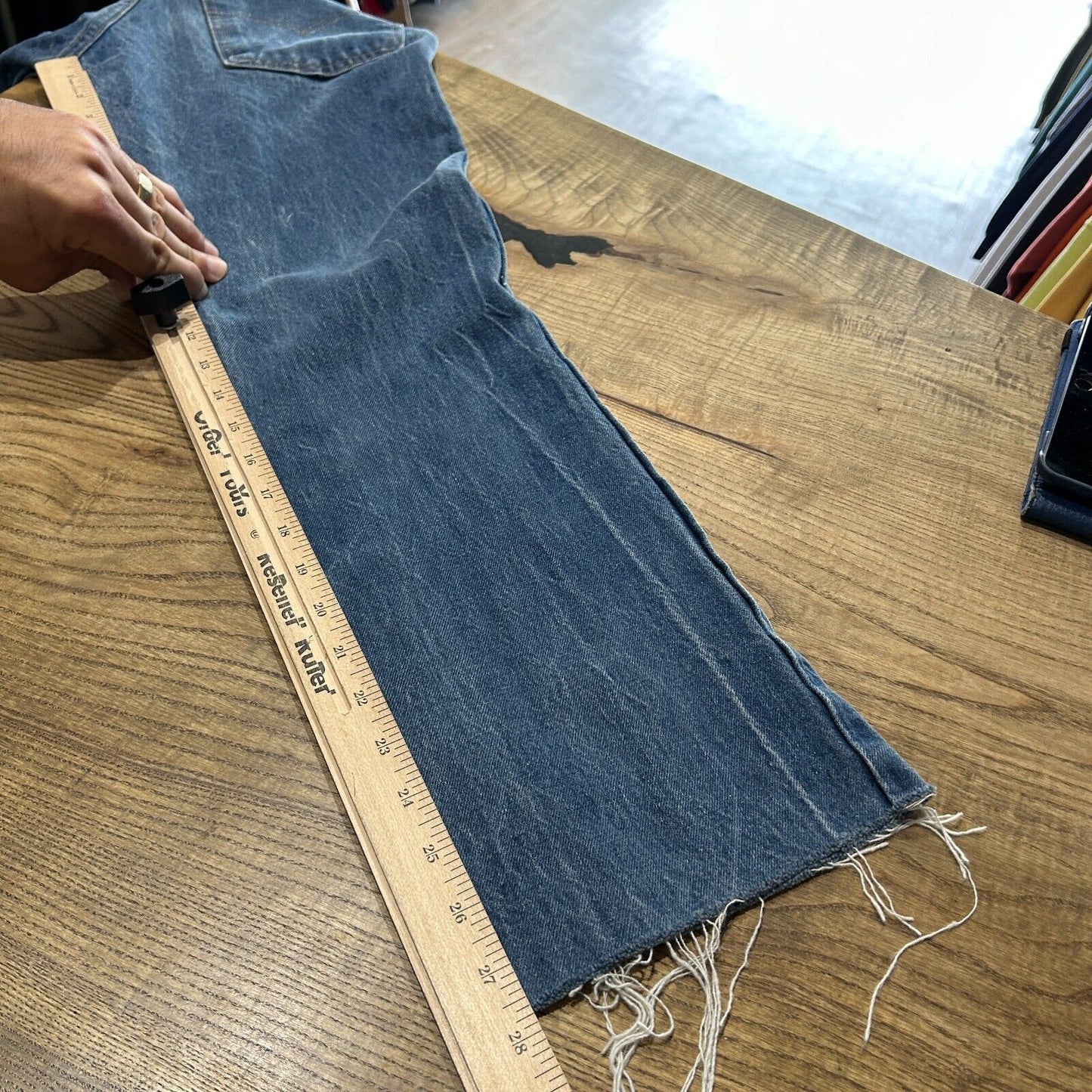 VINTAGE 80s | LEVI'S Flared Blue Denim Jeans Pants sz W28 L28 Made in USA