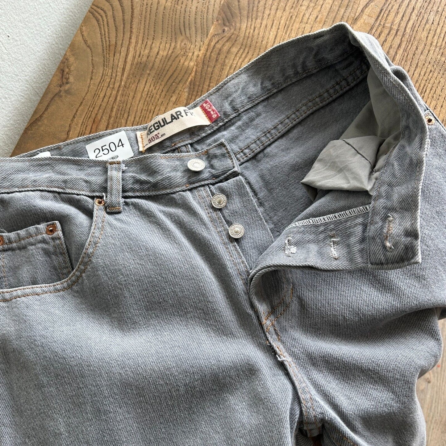 VINTAGE | LEVIS 501 Grey Denim Jeans Pants sz W31 L32