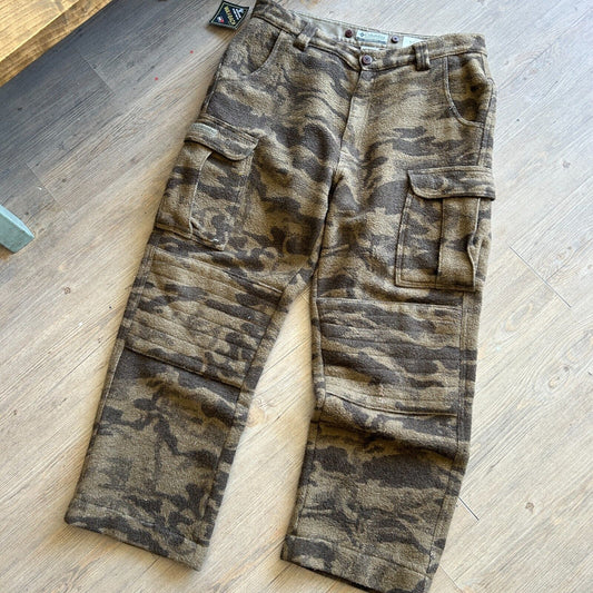 VINTAGE | Columbia Sportswear Camo Wool Blend Cargo Pants sz W38 L32