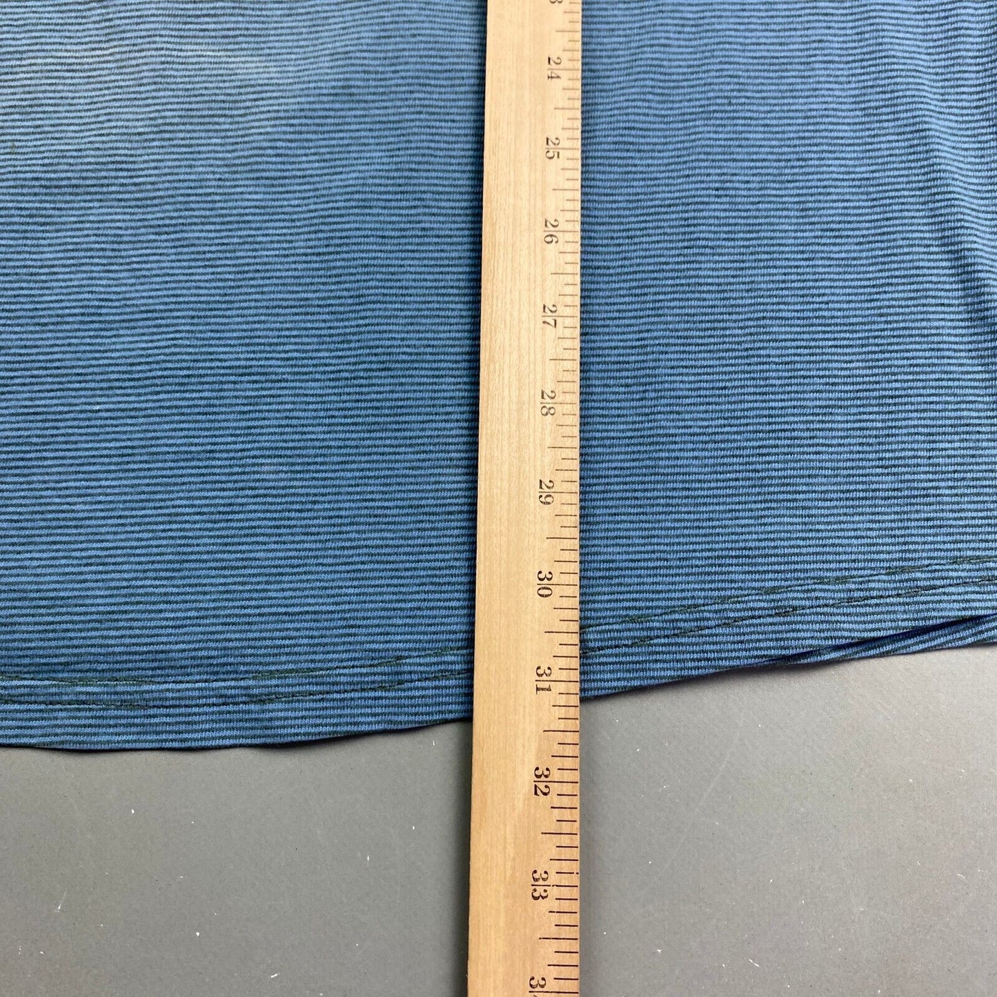 VINTAGE 90s Faded Striped Blue Ringer T-Shirt sz Large Adult