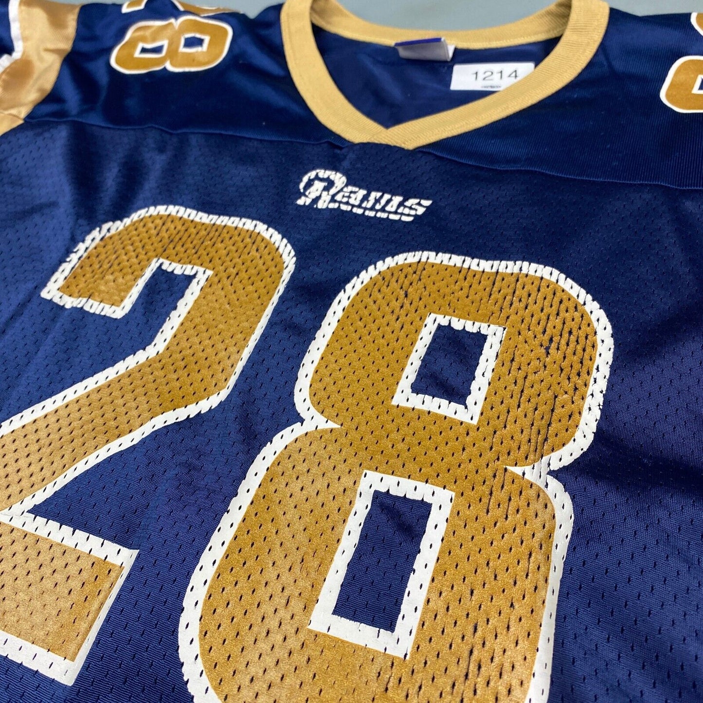 VINTAGE NFL LA Rams #28 Champion Football Jersey sz Large Adult