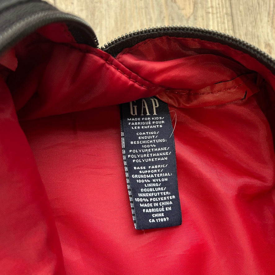VINTAGE | Gap Curved Panel Multi Pocket Nylon Messenger Backpack