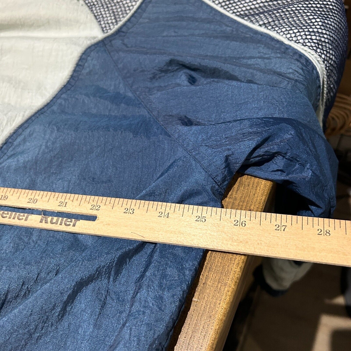 VINTAGE 90s | Georgetown Hoyas Pro Player Mesh Panel Jacket sz L