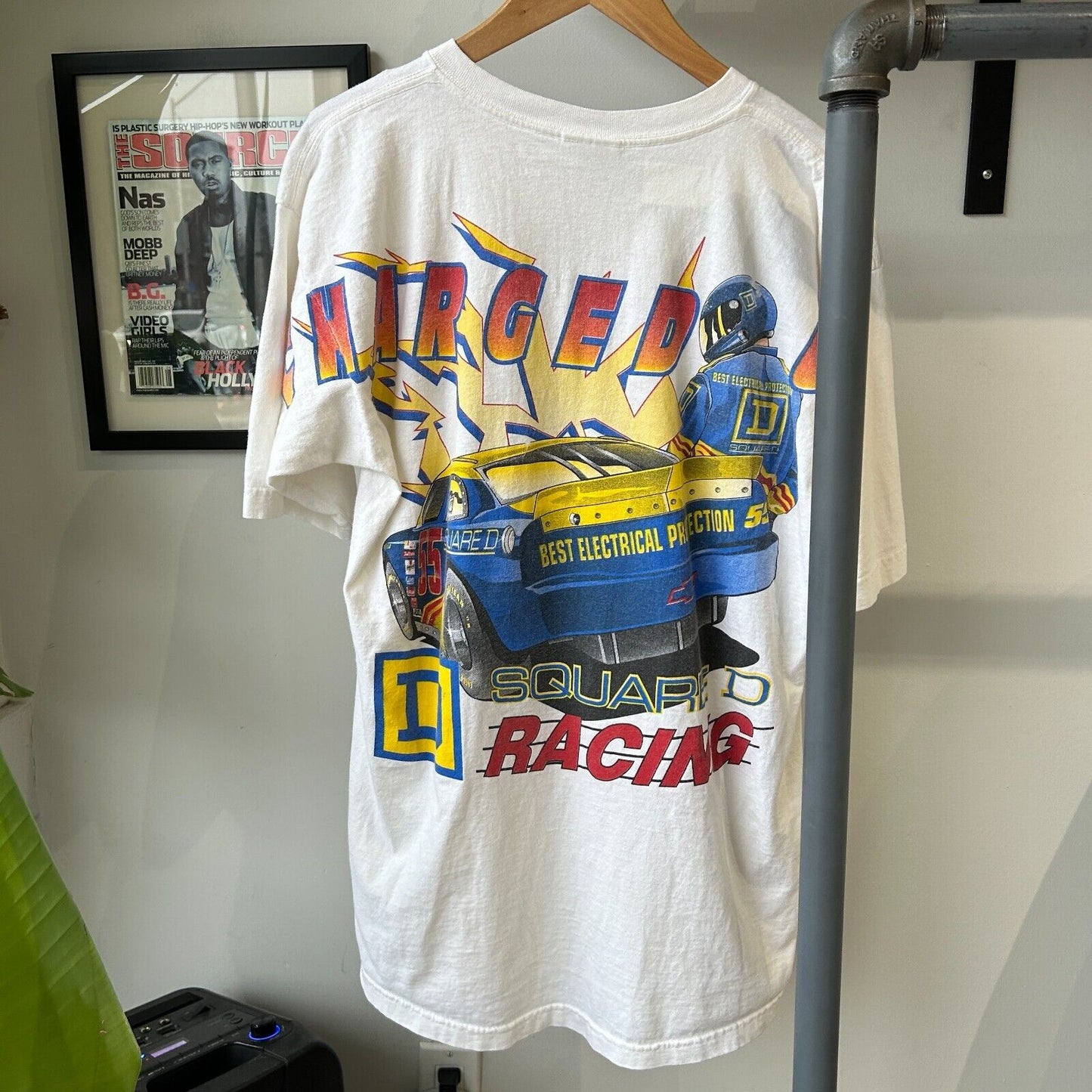 VINTAGE 90s | Nascar Electrified Racing Big Car Graphic T-Shirt sz L Adult