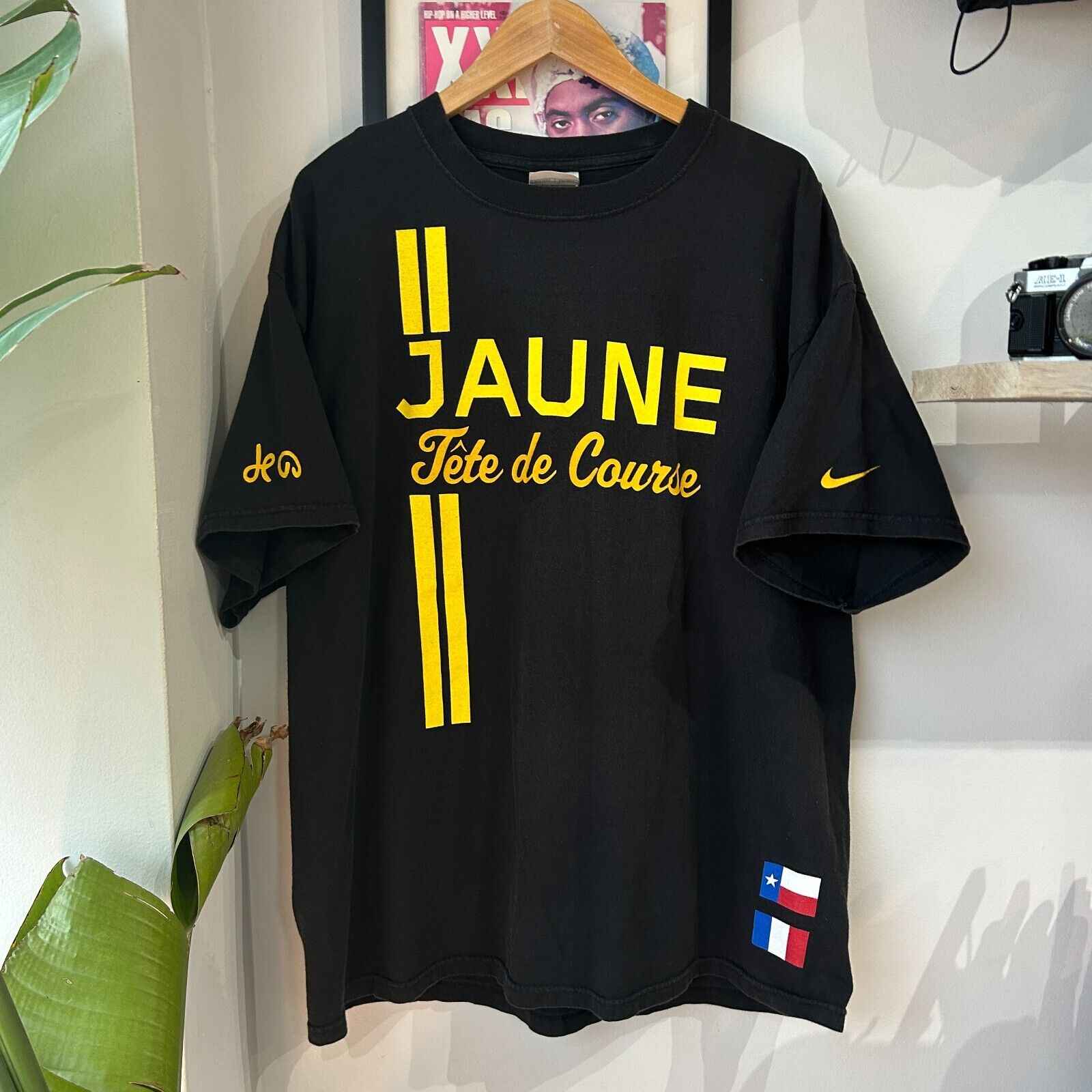 VINTAGE NIKE Jaune Fete De Course Football Black T Shirt sz XL Adult