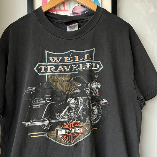 VINTAGE 90s | Harley Davidson Well Traveled Faded Thrashed Biker T-Shirt sz L