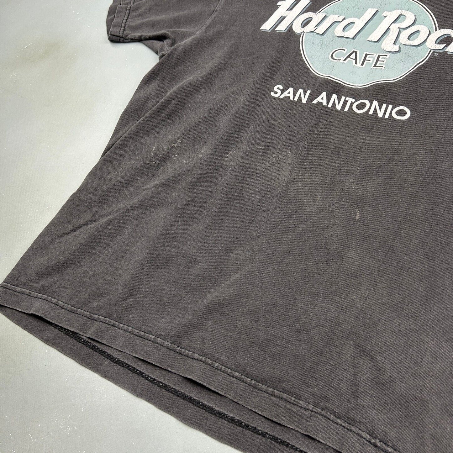VINTAGE 90s Hard Rock Cafe San Antonio Black T-Shirt sz Medium Adult