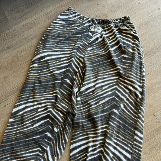 VINTAGE 90s | Zubaz Green Bay Tiger Stripe Sweat Pants sz L