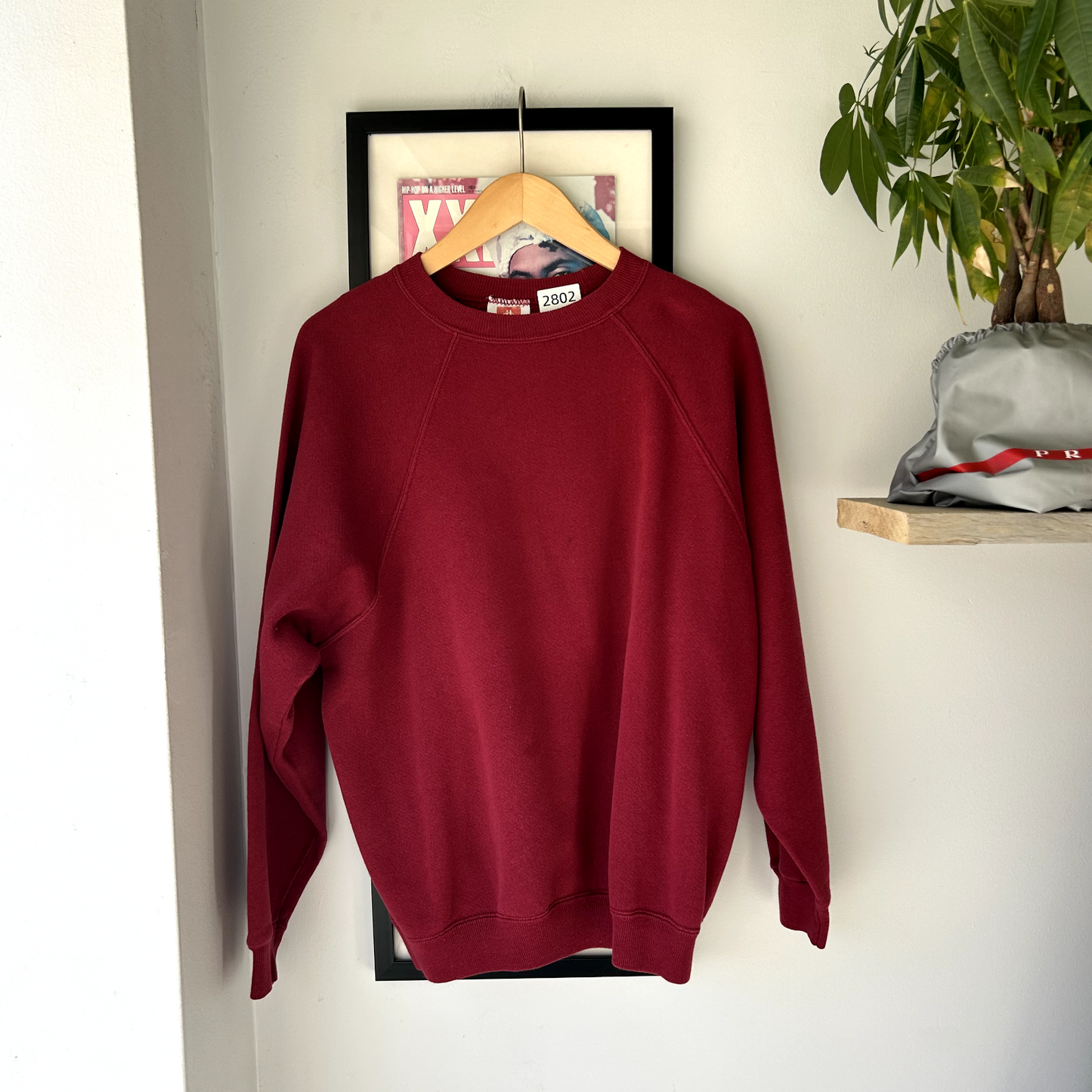 VINTAGE 1990s | Dark Red Blank Hanes Crewneck Sz L