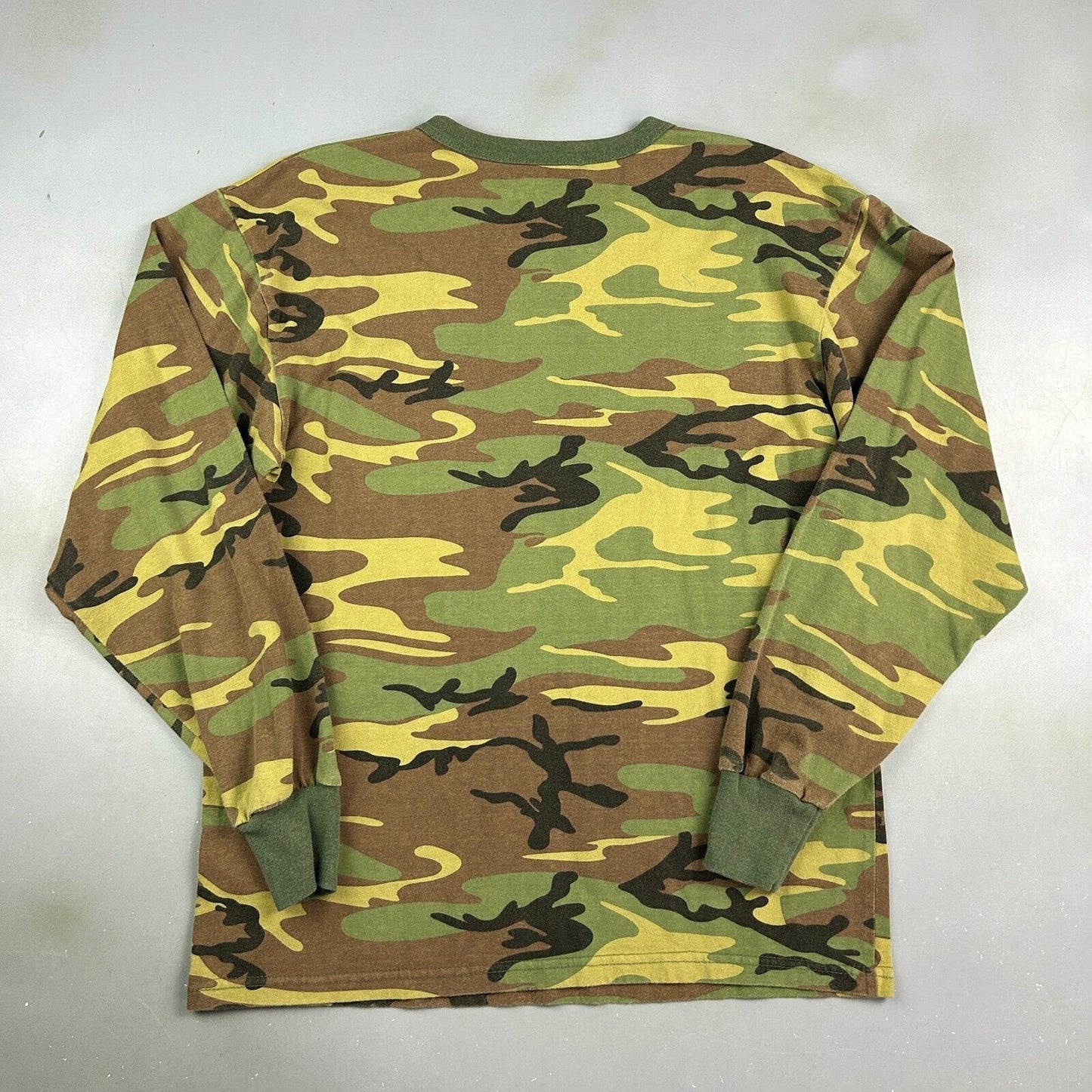 VINTAGE | Military Army Camo Long Sleeve T-Shirt sz M Adult