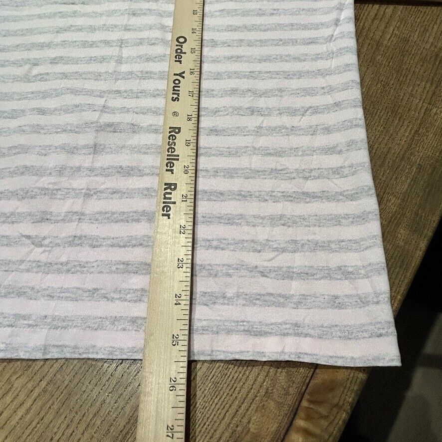 VINTAGE 80s 90s | Yale University Pink Hue Stiped T-Shirt sz S-M