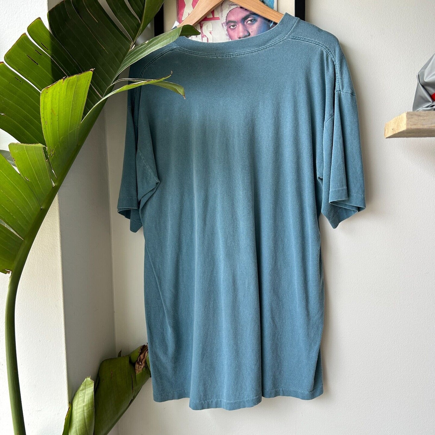 VINTAGE 90s | Nashville Boot Clay Blue Pocket T-Shirt sz M-L
