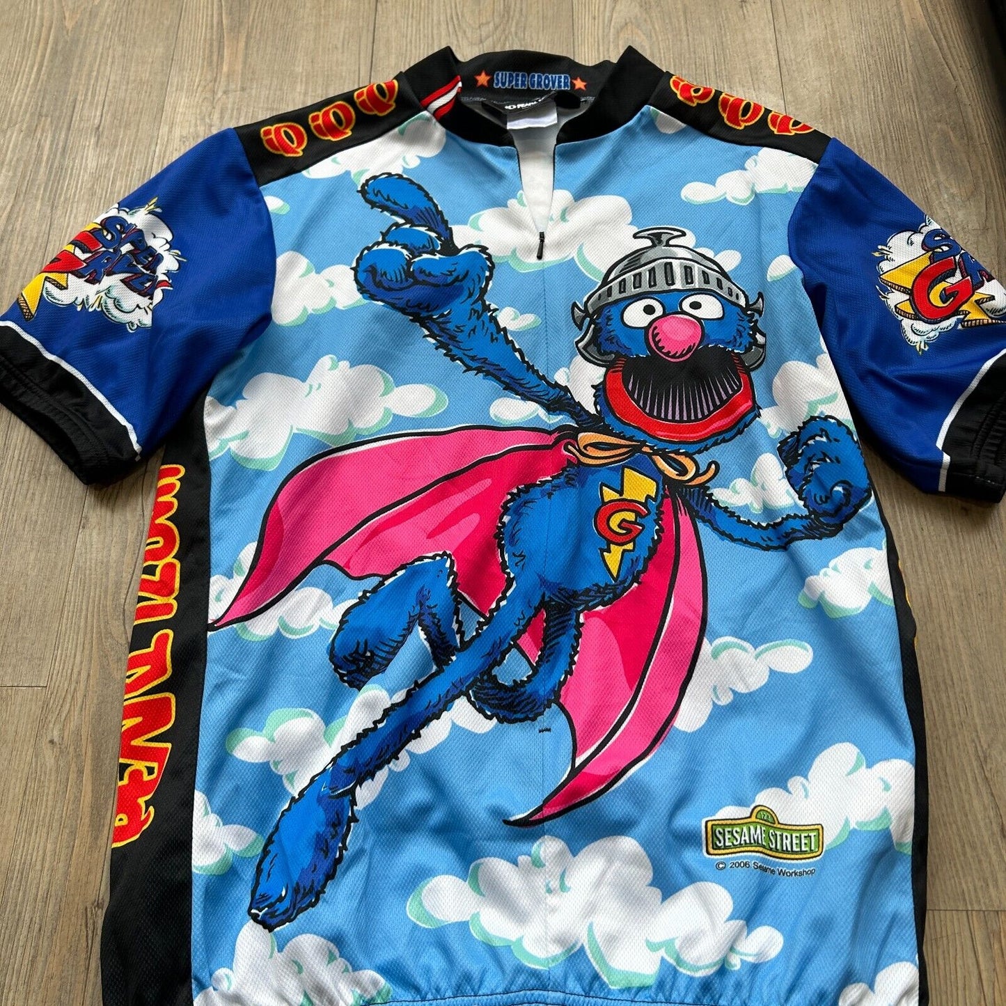 VINTAGE | Sesame Street Super Grover Cycling Bike Jersey sz M Adult