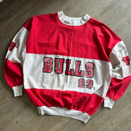 VINTAGE 90s | Chicago Bulls Michael Jordan 23 Warm up Salem Thrashed Sweater S/M