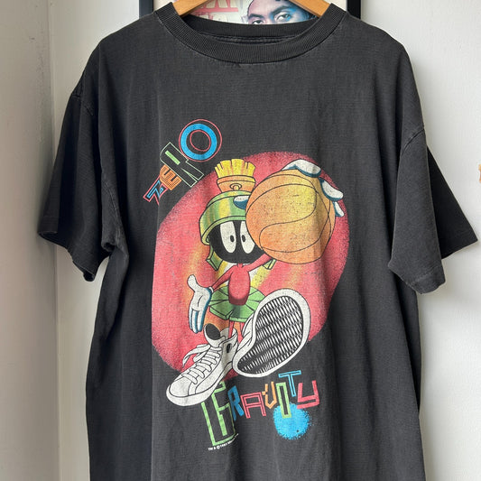VINTAGE 1993 | Marvin The Martian Zero Gravity Faded Basketball T-Shirt sz XL
