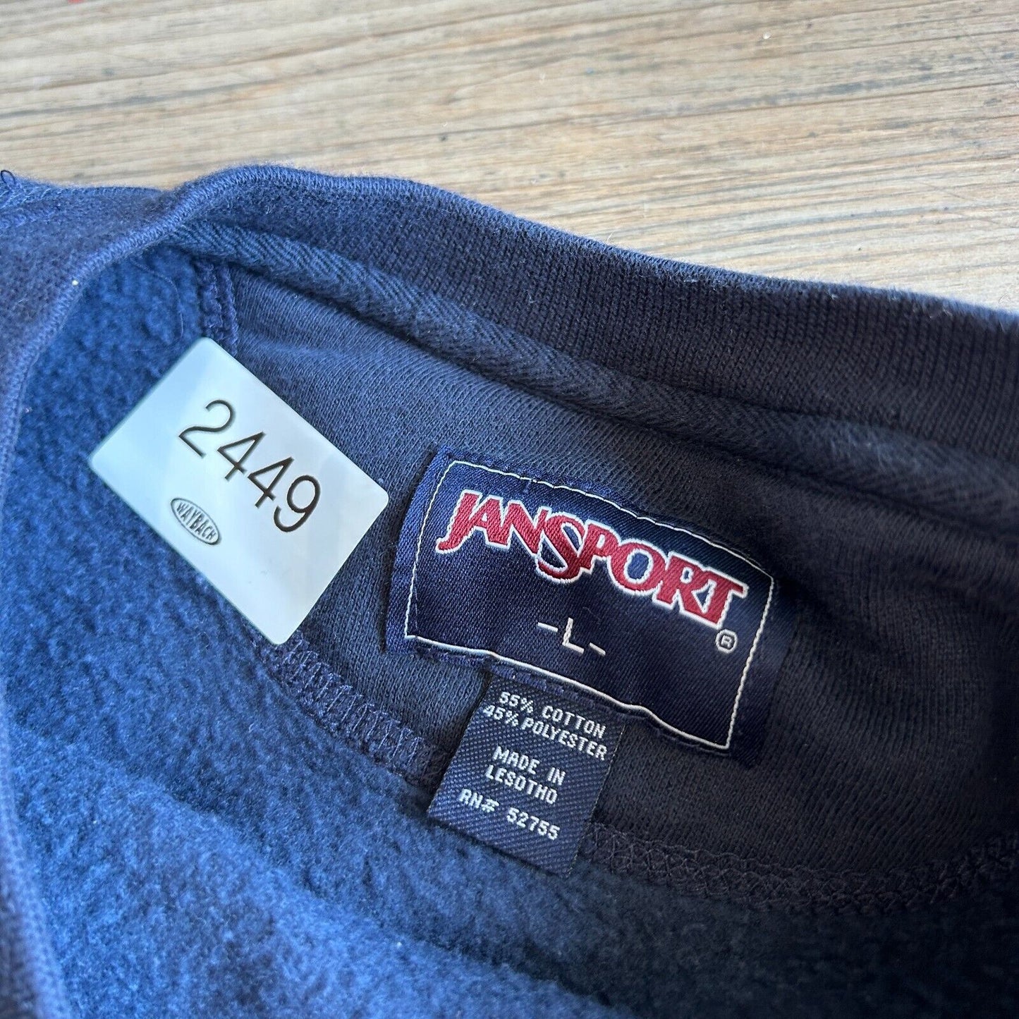 VINTAGE | Georgetown Embroidered Crest Crew Sweater sz L