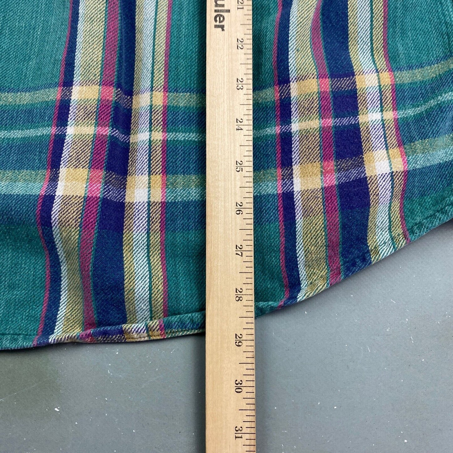 VINTAGE 90s GFC Faded Plaid Flannel Button Up Shirt sz Medium Adult