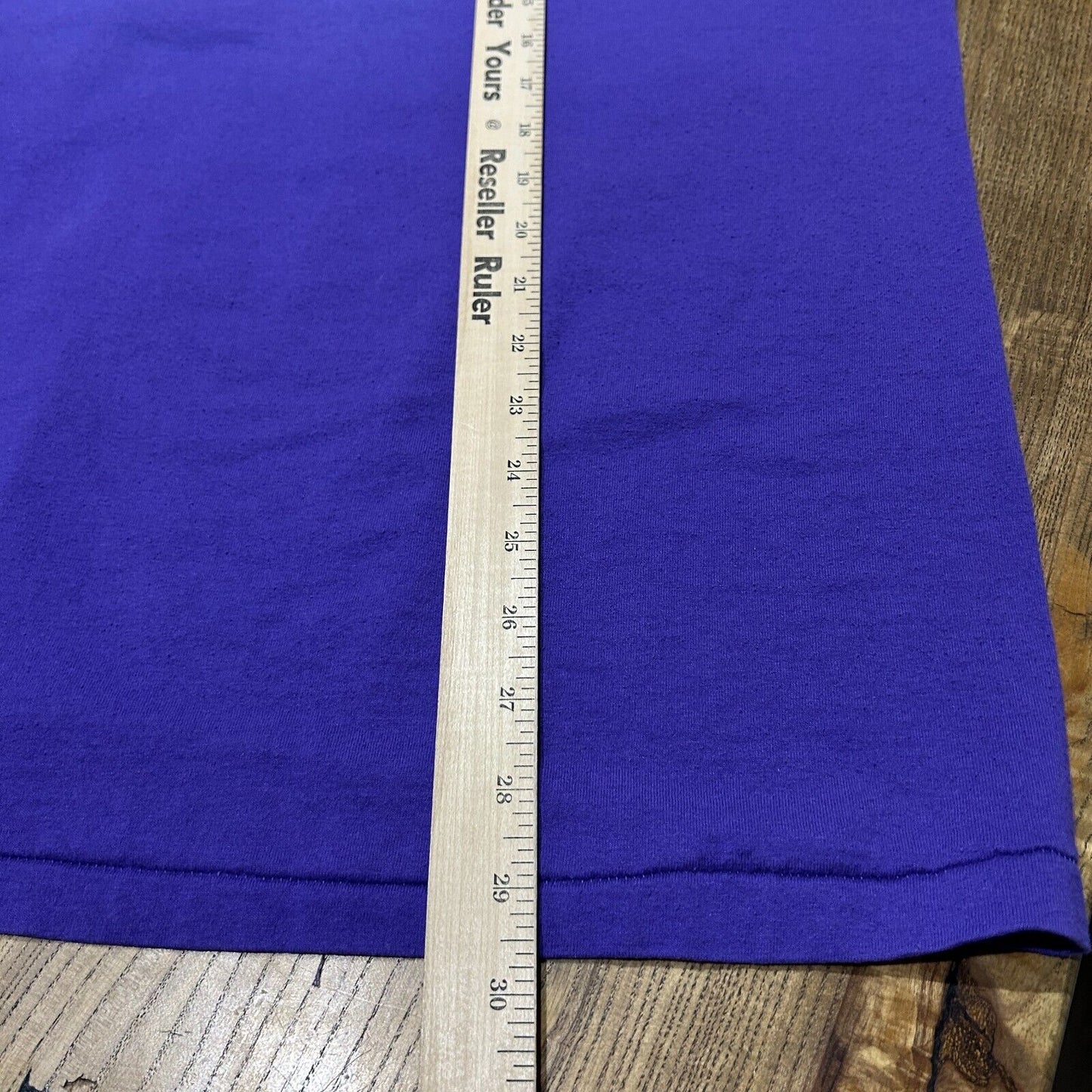 VINTAGE 90s | We've Got It Together Illustrated Bees T-Shirt sz L