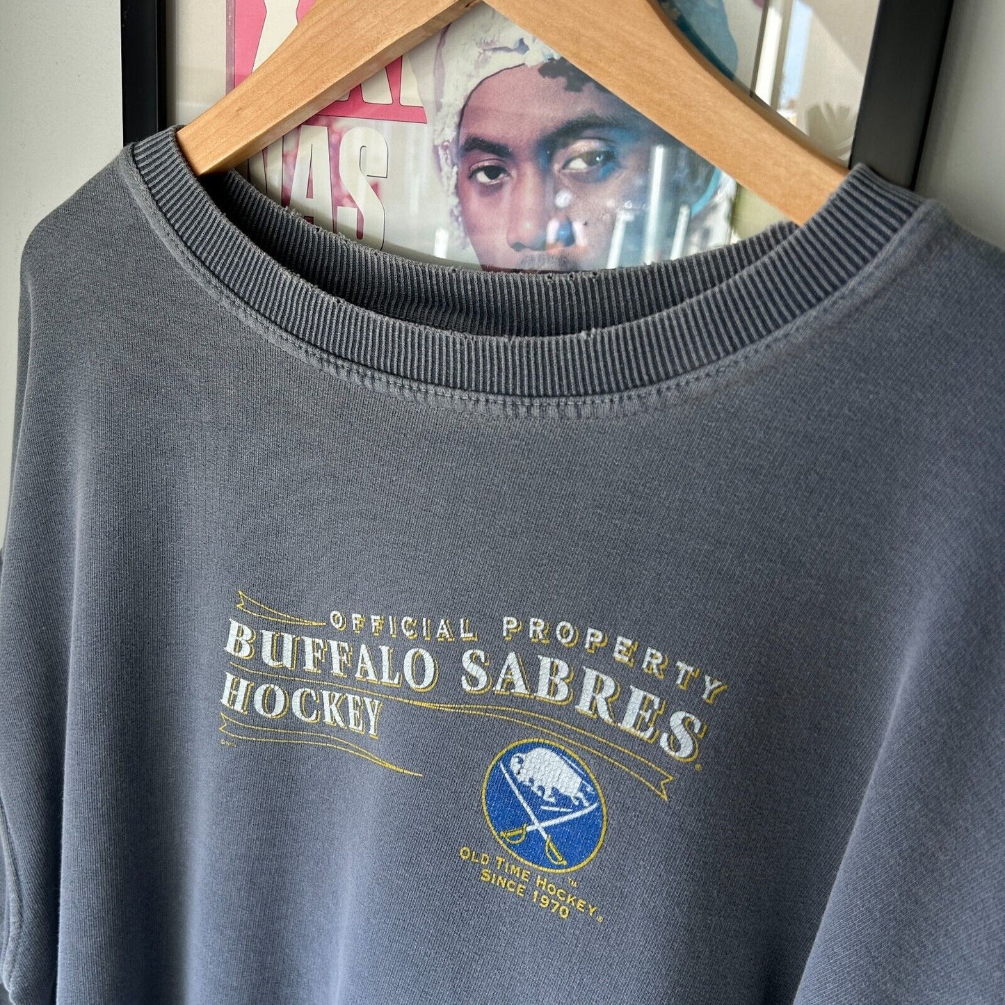 VINTAGE | Buffalo Sabres Faded Crewneck Sweater sz XL