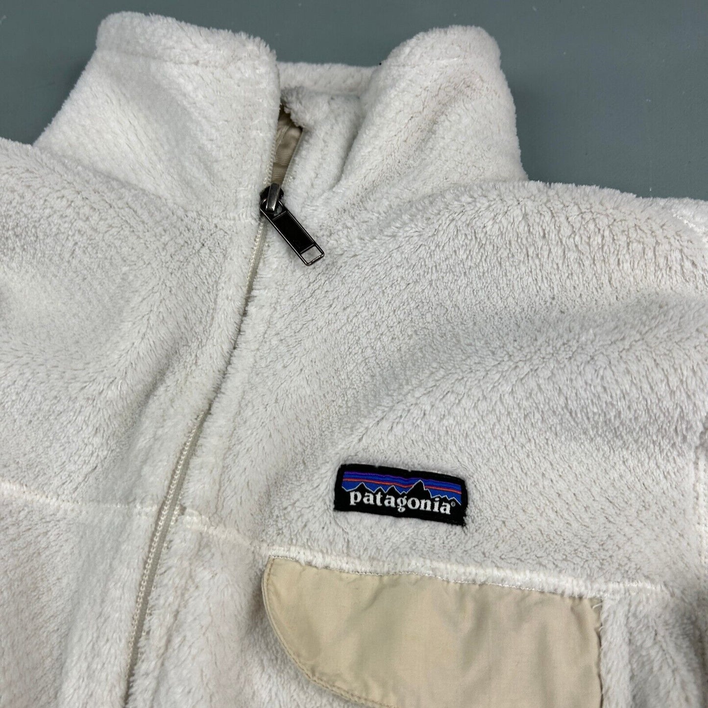 VINTAGE Patagonia White Zip Up Fleece Sweater sz Medium Womens Adult